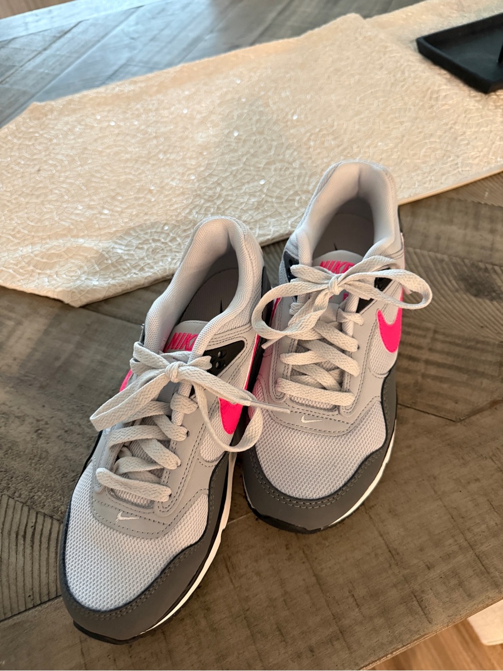 Nike Women’s Gray & Pink Low-Top Sneakers